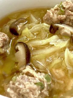 肉団子とキャベツのほっこりスープ-レシピのメイン写真