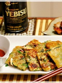 ふりかけで味付け! イカとニラのちぢみ-レシピのメイン写真