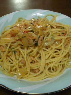 ツナとトマトのにんにくパスタ-レシピのメイン写真