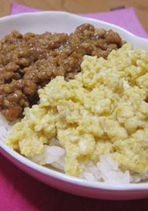 卵ふわふわ♪二色そぼろご飯-レシピのメイン写真