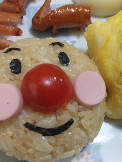 アンパンマンおにぎり-レシピのメイン写真