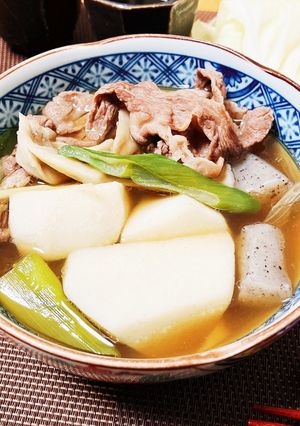 冬の寒い時期に作る山形芋煮で温まる-レシピのメイン写真