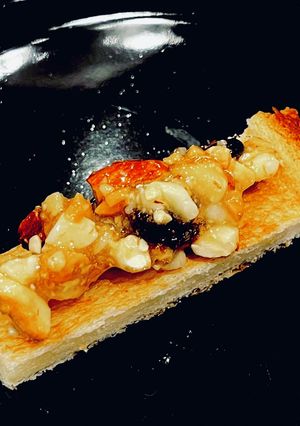おつまみスイーツ、ハニーナッツトースト-レシピのメイン写真