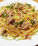 鶏そぼろと九条ネギの和風パスタ