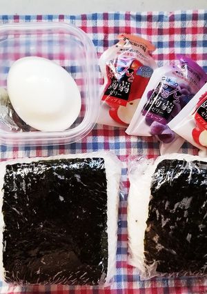 おにぎり弁当(焼き肉&鮭)-レシピのメイン写真