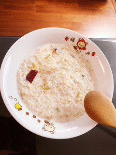 冬の朝食にさつまいもホットオートミール-レシピのメイン写真