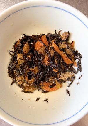 ○49.ひじき混ぜご飯-レシピのメイン写真