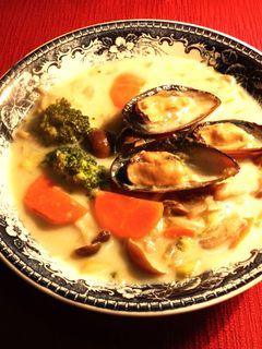 豪華ホワイトシチュー・貝とキノコのうま味-レシピのメイン写真