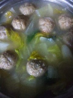 鍋風味噌汁(肉団子)-レシピのメイン写真