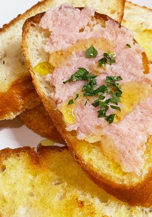 パーティ料理に!簡単生ハムのブルスケッタ-レシピのメイン写真