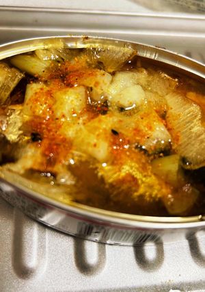 【載せて焼くだけ】イワシ缶のアヒージョ風-レシピのメイン写真