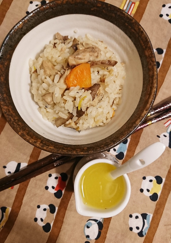 鯖缶と柚子皮の炊き込みご飯-レシピのメイン写真