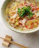 体の芯から温まる！豚肉と白菜の激辛スープ