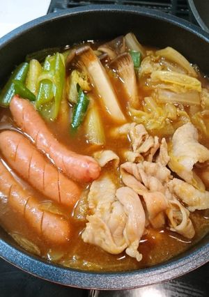 簡単！激ウマ！豚バラ肉と白菜のカレー鍋♪-レシピのメイン写真