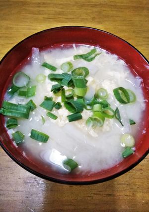 梨湖の簡単！大根と卵のお味噌汁-レシピのメイン写真