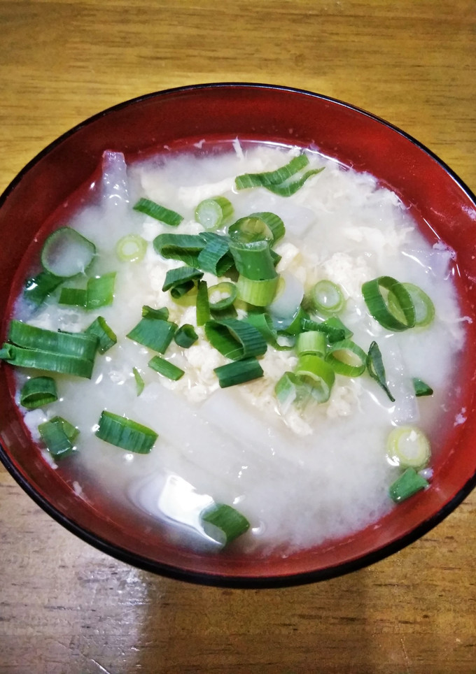 梨湖の簡単！大根と卵のお味噌汁-レシピのメイン写真