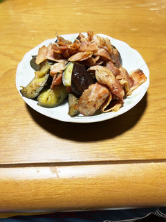 ベーコンと茄子の塩コショウ炒め-レシピのメイン写真