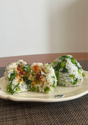 菜の花と卵黄の味噌漬けおにぎり-レシピのメイン写真