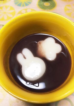 かわいいお花見うさぎのおしるこ-レシピのメイン写真