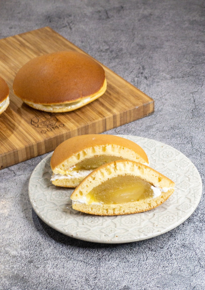 栗きんとんをリメイク！栗どら焼き-レシピのメイン写真