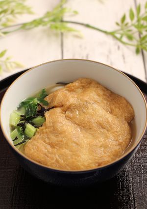 簡単夜食！きつねうどん　-レシピのメイン写真