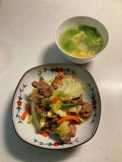 牛肉の野菜炒め、レタスと卵の中華スープ-レシピのメイン写真