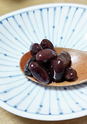 甘さ控えめ黒豆の赤ワイン煮-レシピのメイン写真