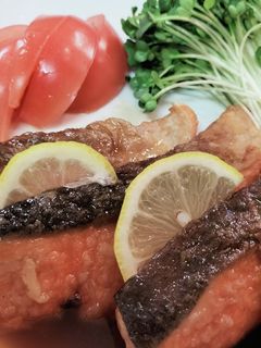 厨房ばあばぁ!鮭ムニエル!-レシピのメイン写真