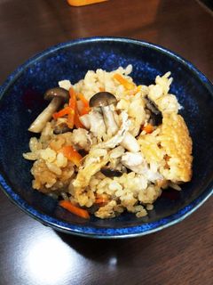 きのこの炊き込みご飯-レシピのメイン写真