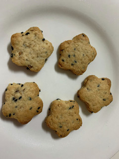 全粒粉ごまいっぱいクッキー-レシピのメイン写真