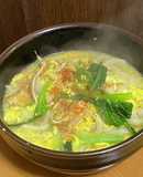 小松菜と油揚げの卵とじうどん