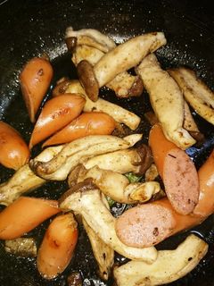 エリンギとソーセージの炒め-レシピのメイン写真
