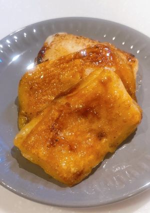 カリカリもちもち♪甘い焦がしバター醤油餅-レシピのメイン写真