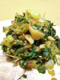 「セロリの葉とバター」のふりかけ-レシピのメイン写真