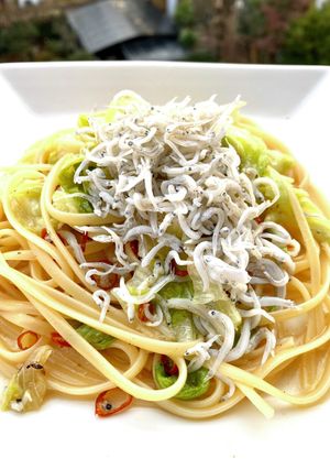 レタスとしらすのペペロンチーノ-レシピのメイン写真