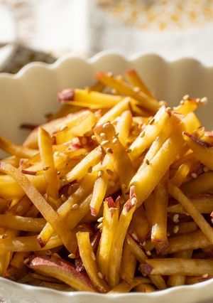 さつまいも1本で☆バター風味きんぴら-レシピのメイン写真