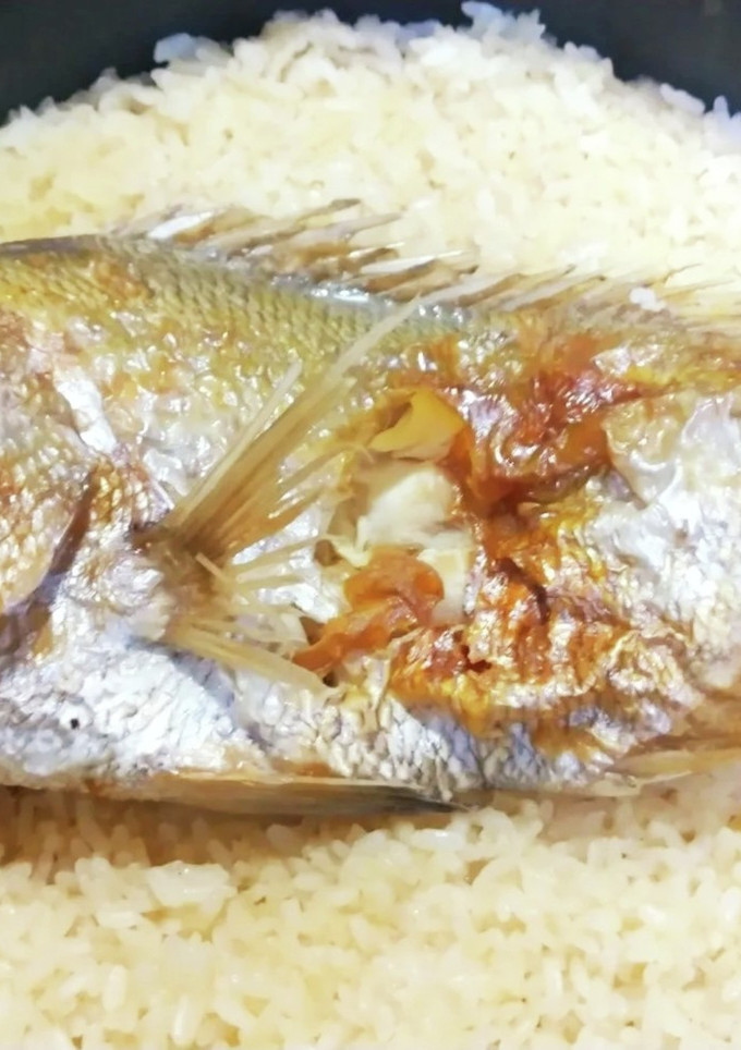 四毒抜き 焼鯛丸ごと一尾で炊く 鯛めし-レシピのメイン写真