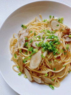 ごぼう消費に◎ごぼうと豚こまの和風パスタ-レシピのメイン写真