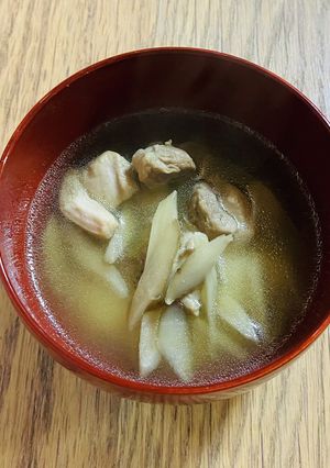 鶏とごぼうのお雑煮〜コンソメ風味〜-レシピのメイン写真