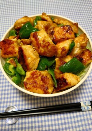 簡単☆お手軽鶏肉のカレー炒め丼♩-レシピのメイン写真