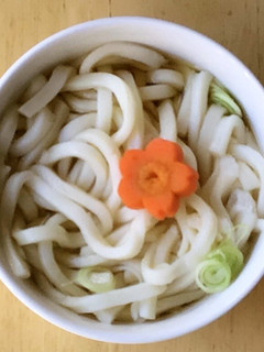 にんじんを乗せたうどん-レシピのメイン写真
