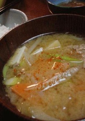 ラーメンスープでコク♪「ウチの豚汁です。」-レシピのメイン写真