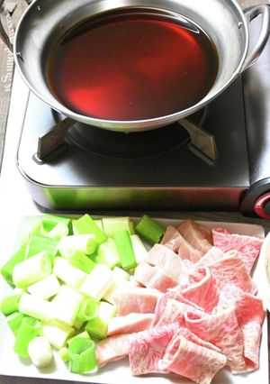 大トロと霜降り和牛の贅沢ねぎま鍋-レシピのメイン写真