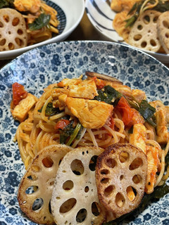 鶏ハムでトマトパスタ!お正月残り物活用!-レシピのメイン写真