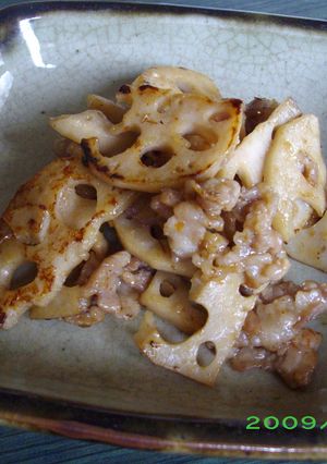 豚とれんこんの甘辛みそ炒め-レシピのメイン写真