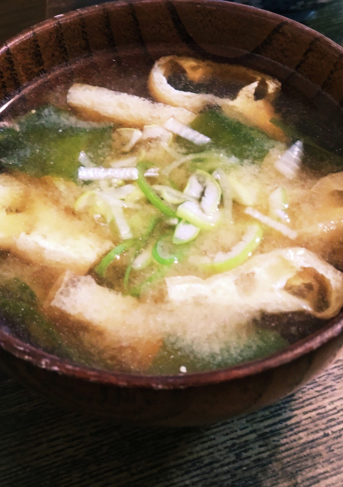基本のき☆ワカメと油揚げの味噌汁-レシピのメイン写真