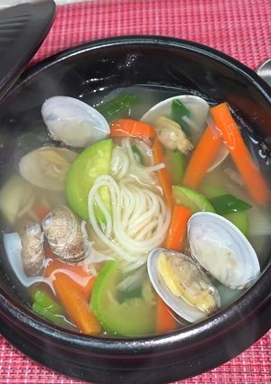 韓国⭐︎アサリ麺スープ 바지락 국수-レシピのメイン写真
