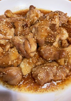 鶏もも肉の甘辛胡麻ニンニク-レシピのメイン写真