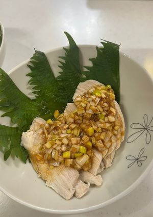 よだれ鶏★ピリ辛鶏ムネのネギソース-レシピのメイン写真