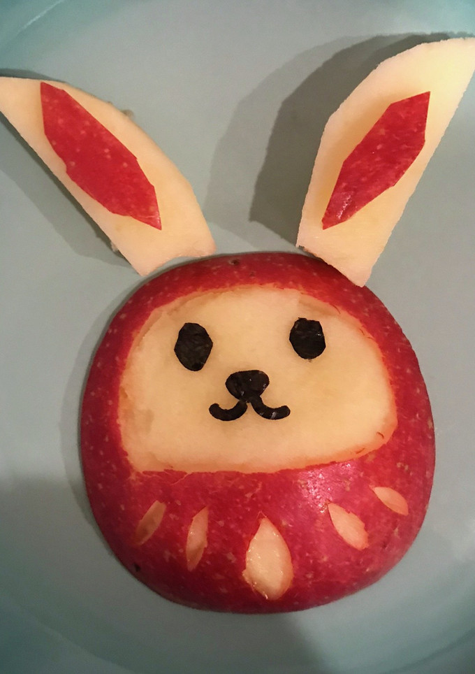 りんごで作ろう＊だるまうさぎちゃん-レシピのメイン写真